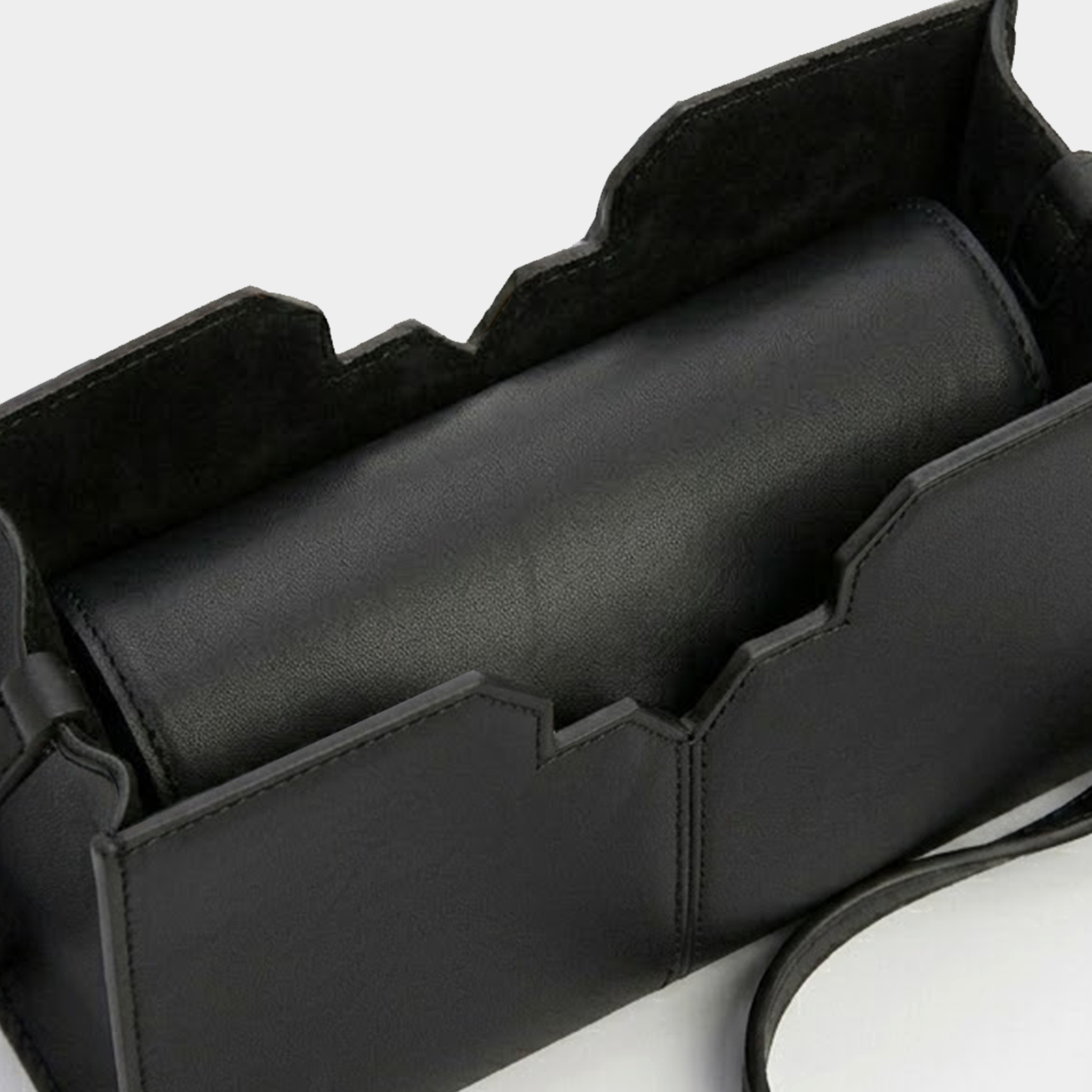 The Zellige crossbody